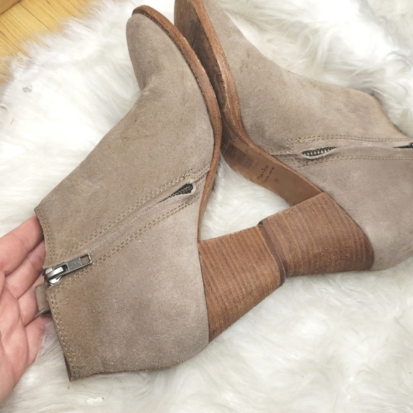 Madewell The Billie Boot in Suede F5045 8.5 tan - Picture 15 of 16